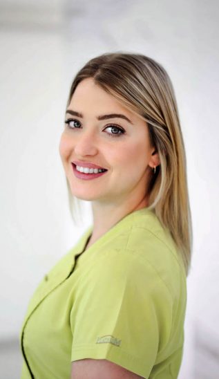 Katarzyna Morawska - dyplomowana higienistka stomatologiczna