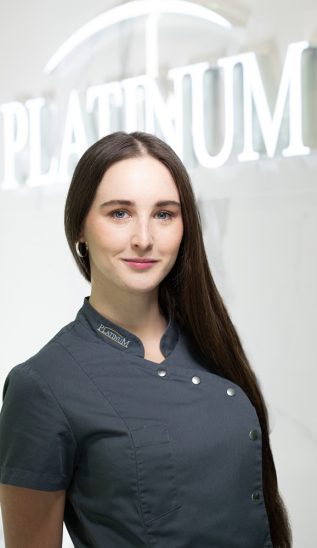 Anna Ruczkin - dyplomowana higienistka stomatologiczna