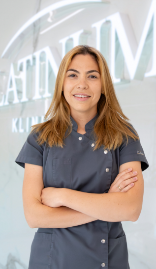 Sylwia Włodarek - lek. stom.