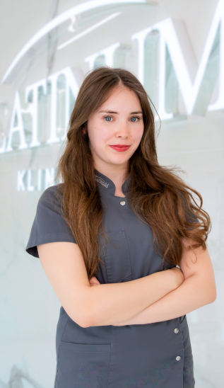 Natalia Janas - asystentka stomatologiczna