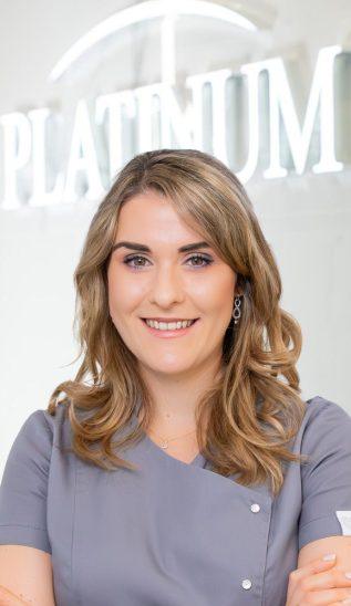 Katarzyna Beuch - lek. dent. specjalista periodontolog