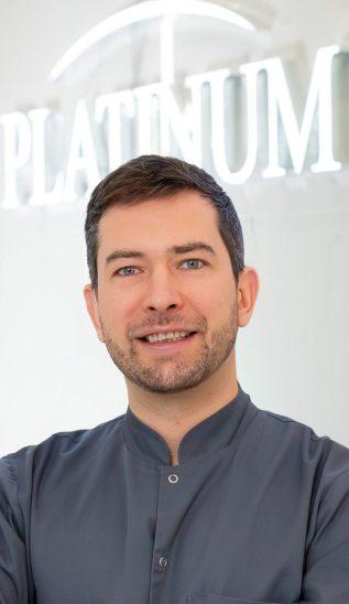 Piotr Janowicz - lek. stom.