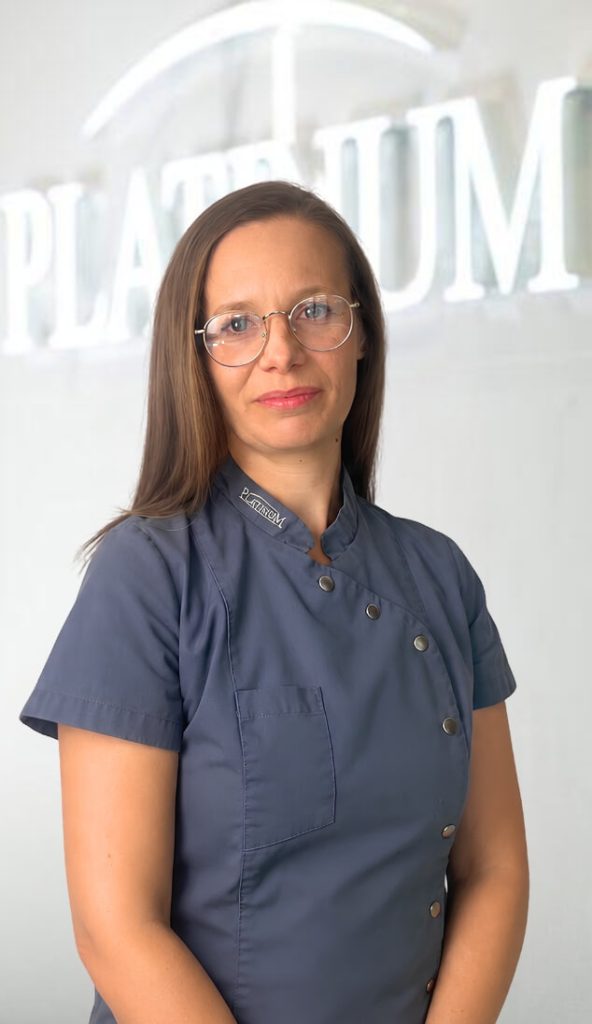Weronika Sieradzan